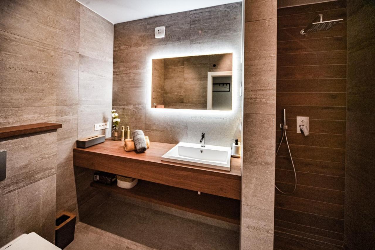 Cube Residence Каштела Екстер'єр фото