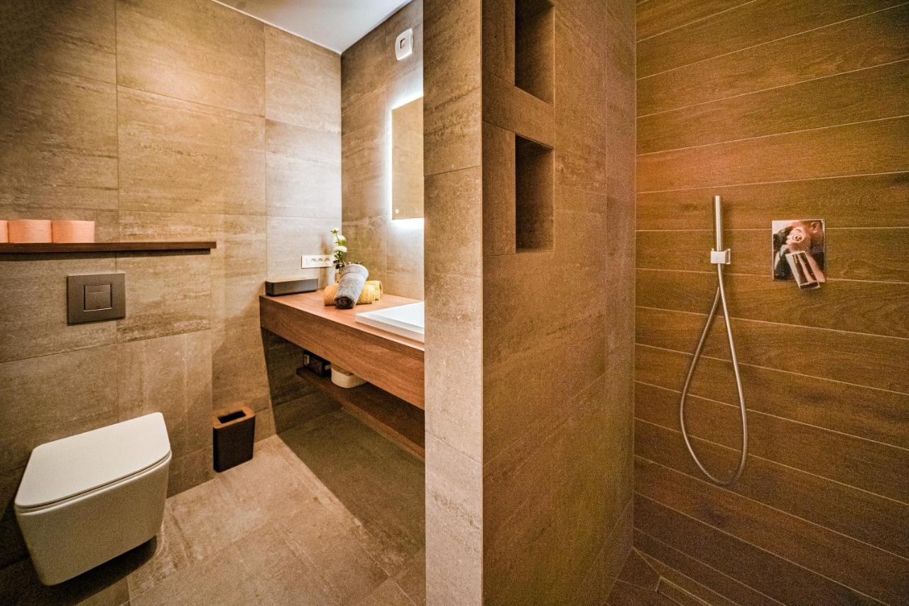 Cube Residence Каштела Екстер'єр фото