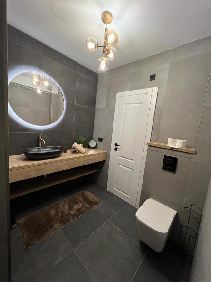 Cube Residence Каштела Екстер'єр фото